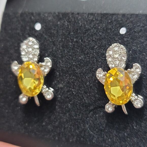 Turtle Stud Yellow Crystal Earrings for Women - Picture 3 of 8